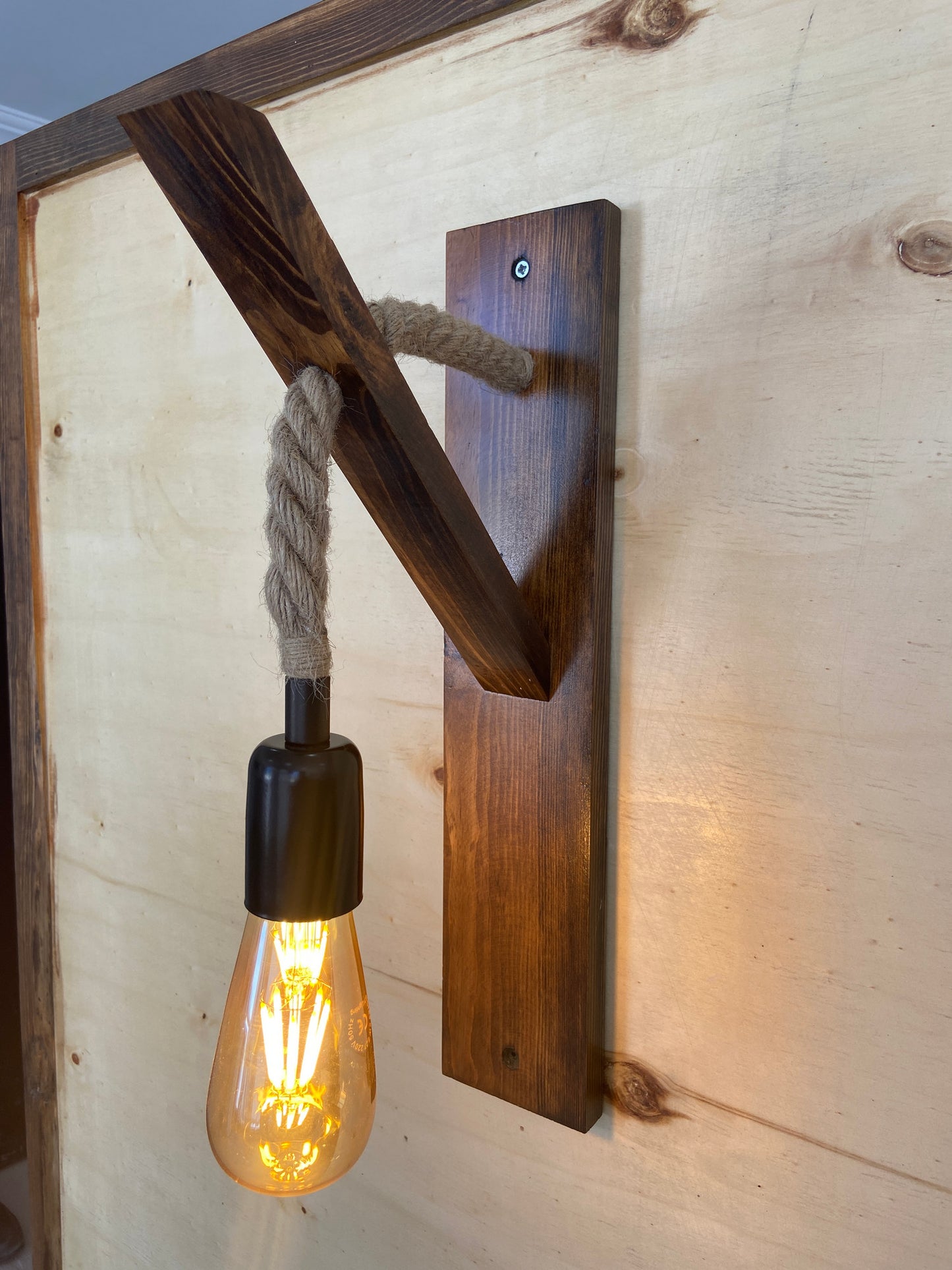 Zidna lampa, 806ALD1467
