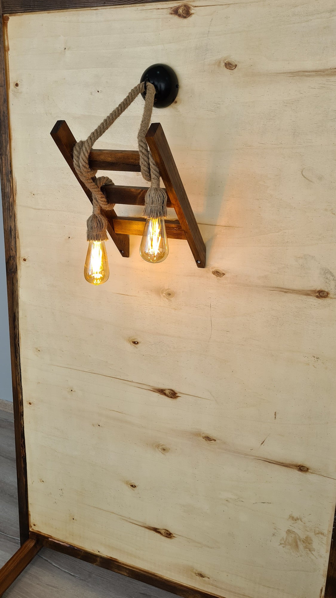 Zidna lampa, 806ALD1481