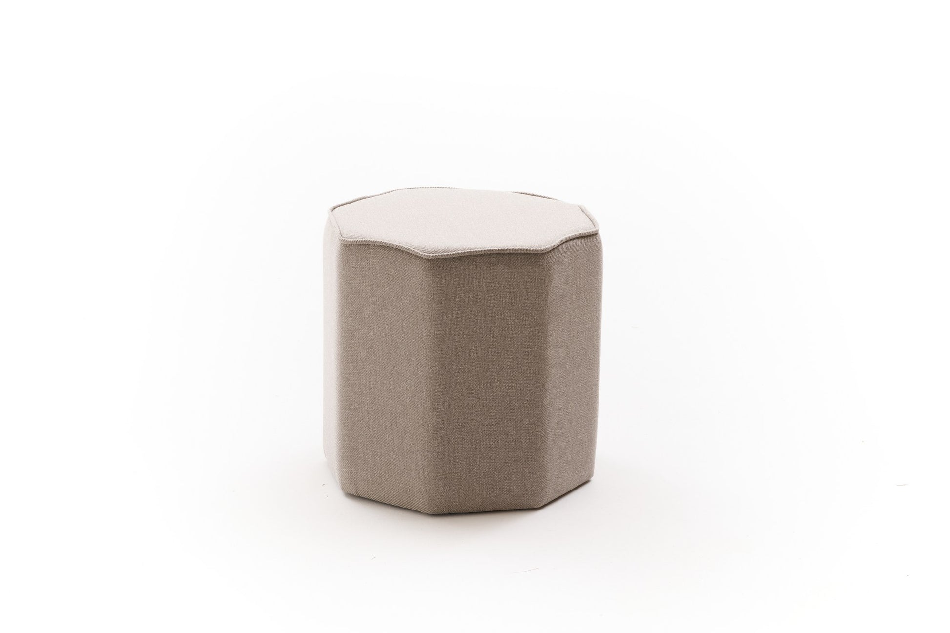 808b25aacca497cbef91693da448b3a2