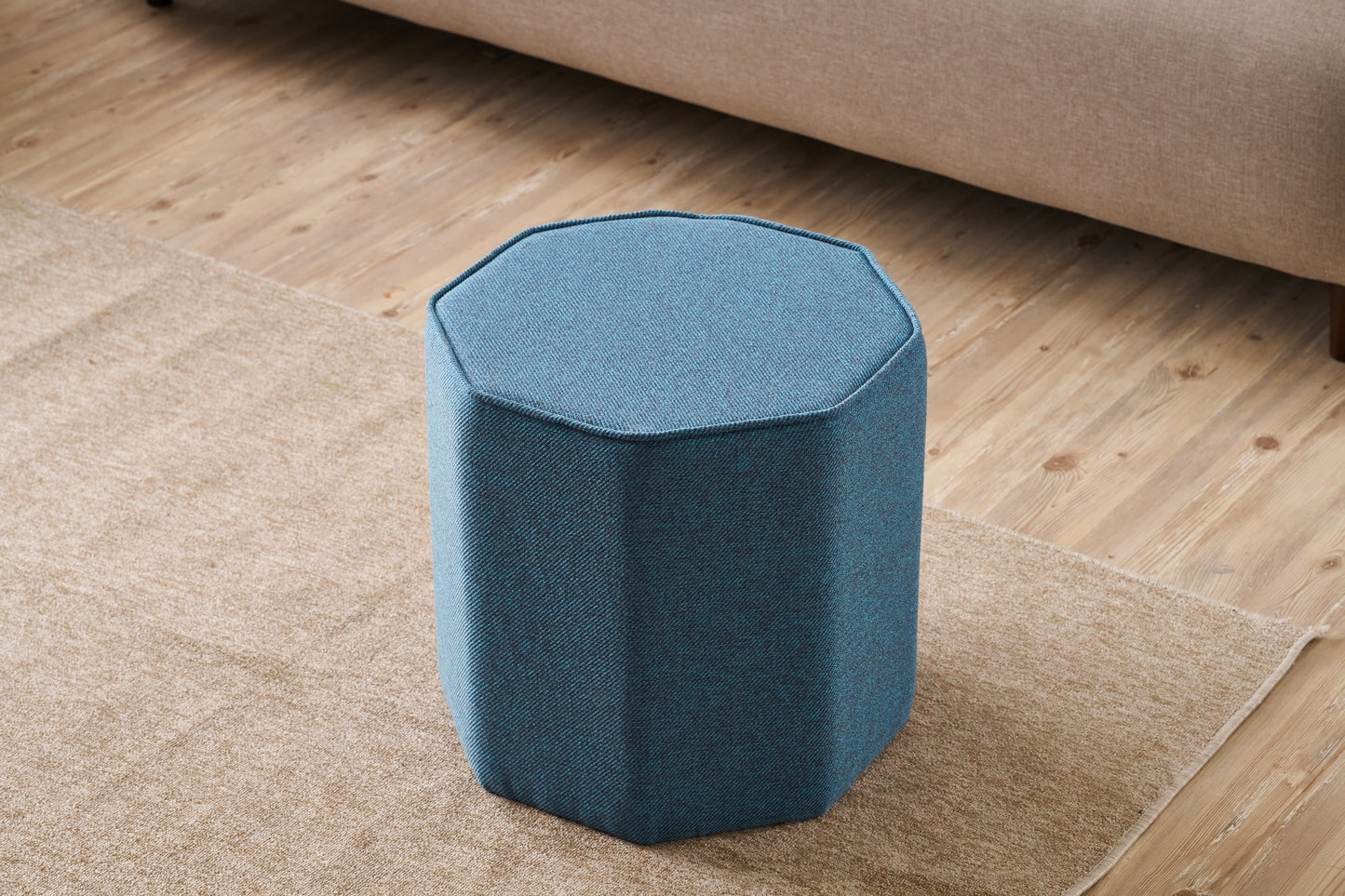 c815521ccb26eee0518006553d3f6f74