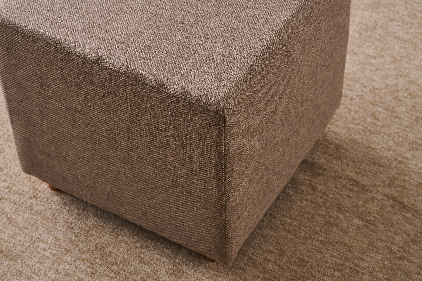 29c00e43823b743856a9d2608ee3896b