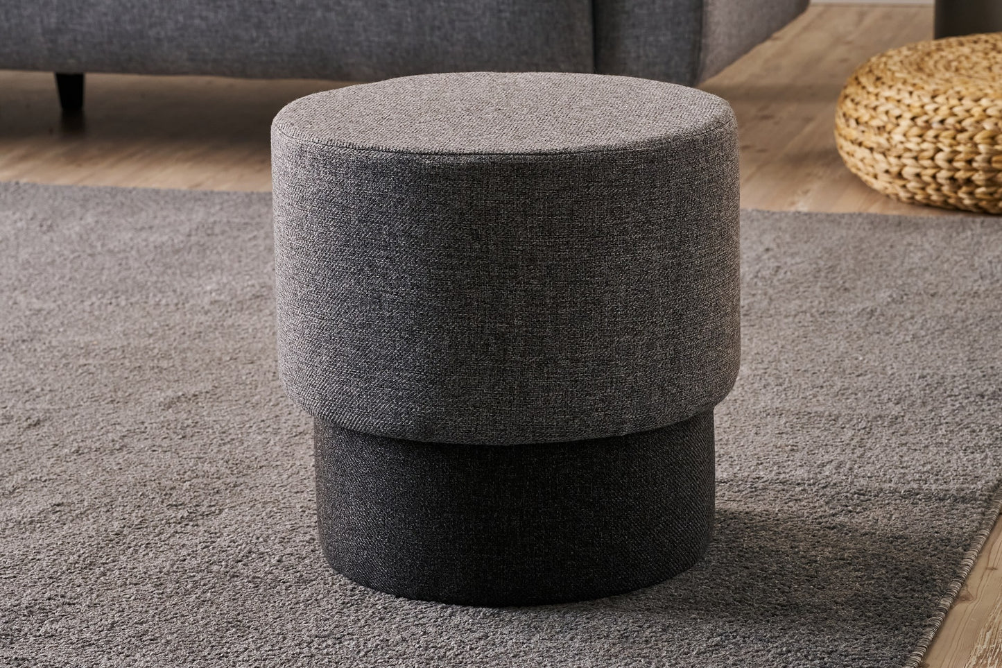 9770026ef101732d65d7561226ebbcdf