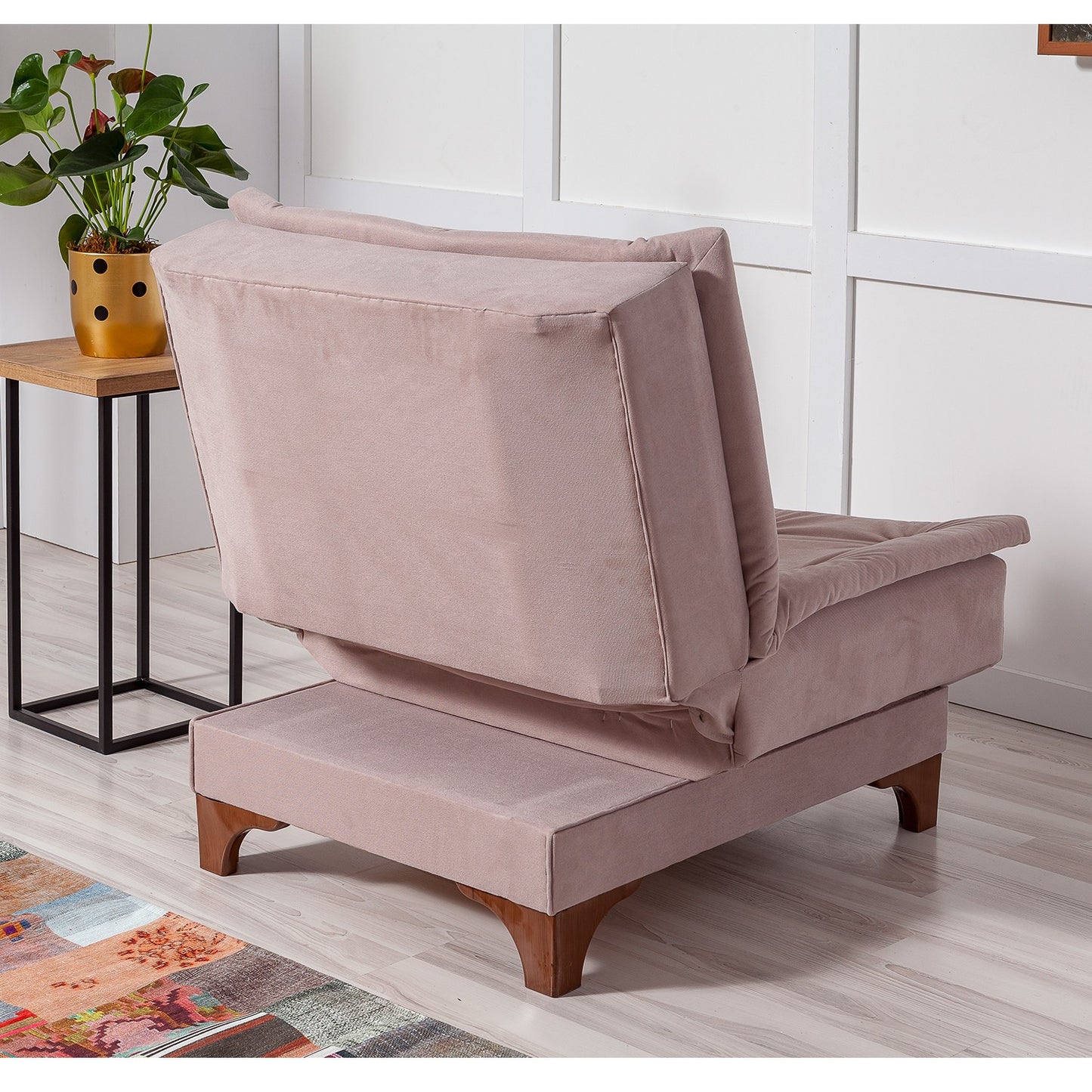 e98ab91443d14aa305da2fa2a4994094