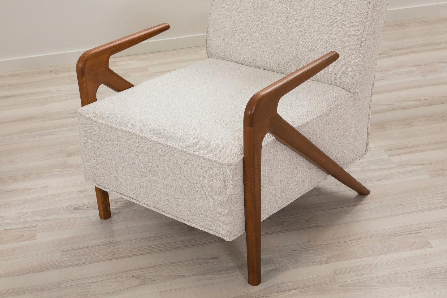 fde31ae7194fa48c0381d2699f30e401