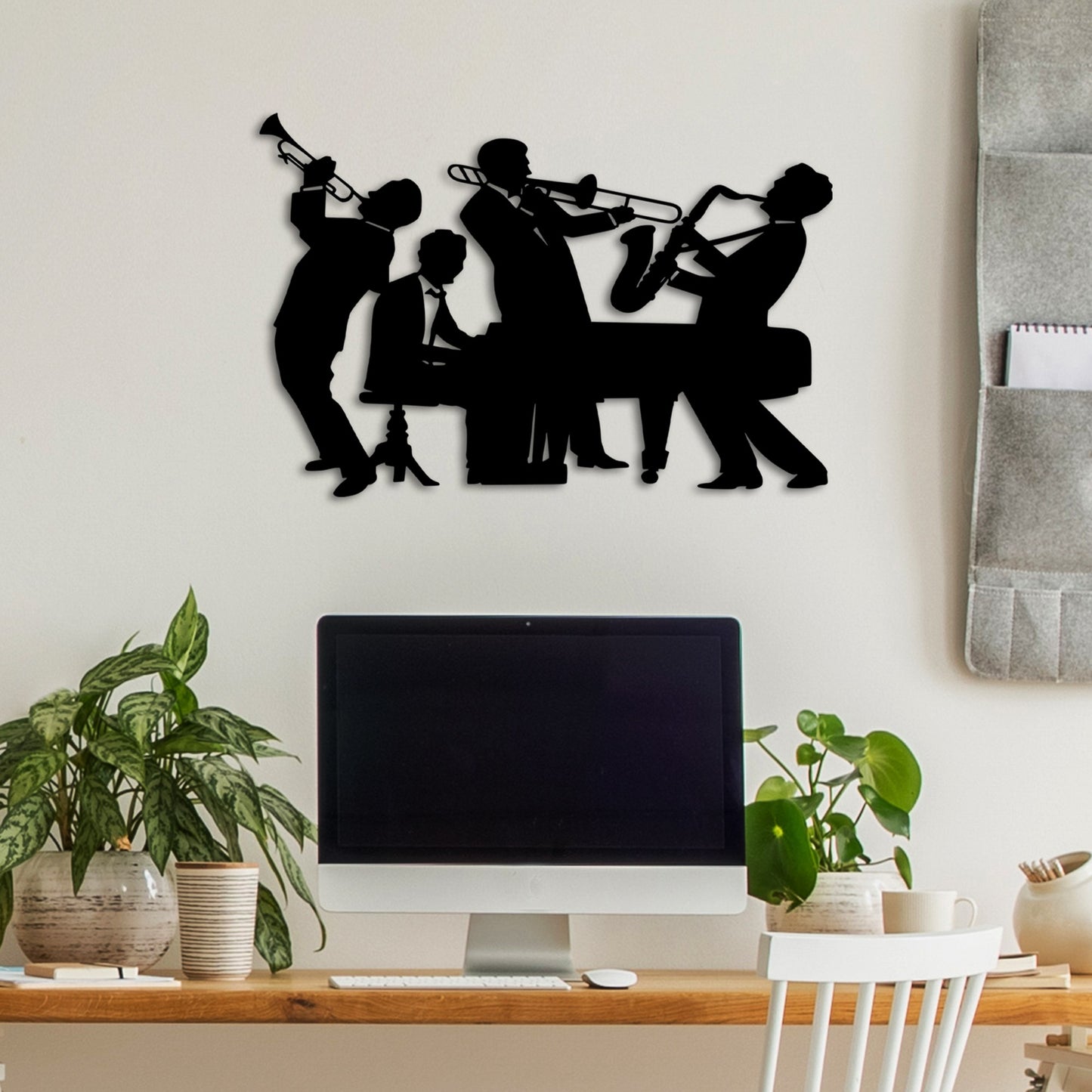 Metalna zidna dekoracija, Musicians - M