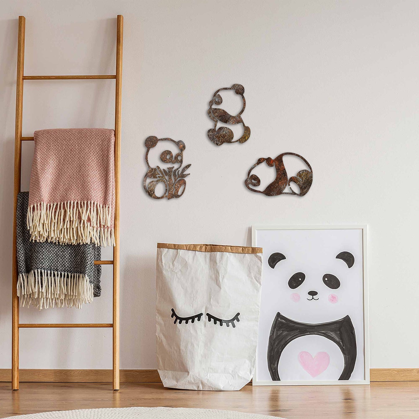 Metalna zidna dekoracija Rusty Panda