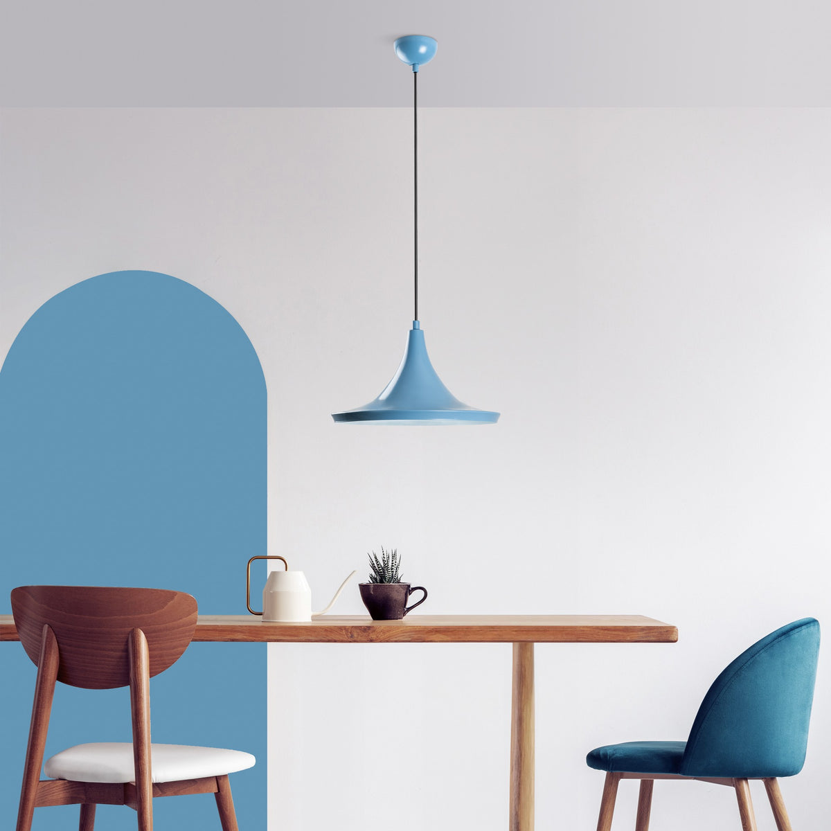 Luster BRIANA, svjetlo plava boja