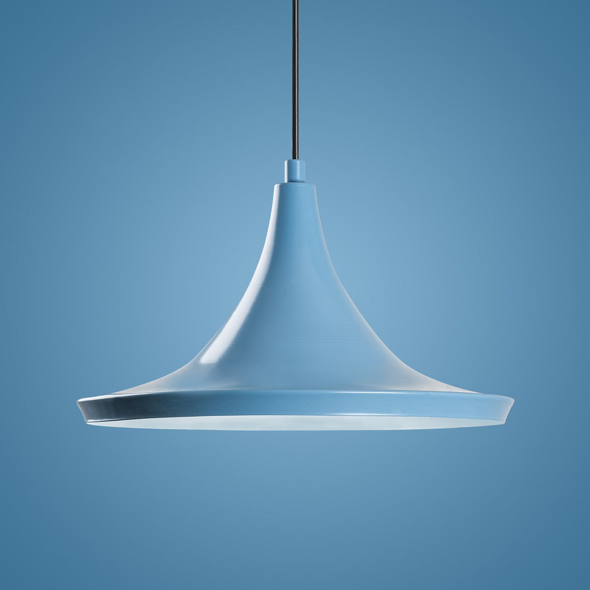 Luster BRIANA, svjetlo plava boja