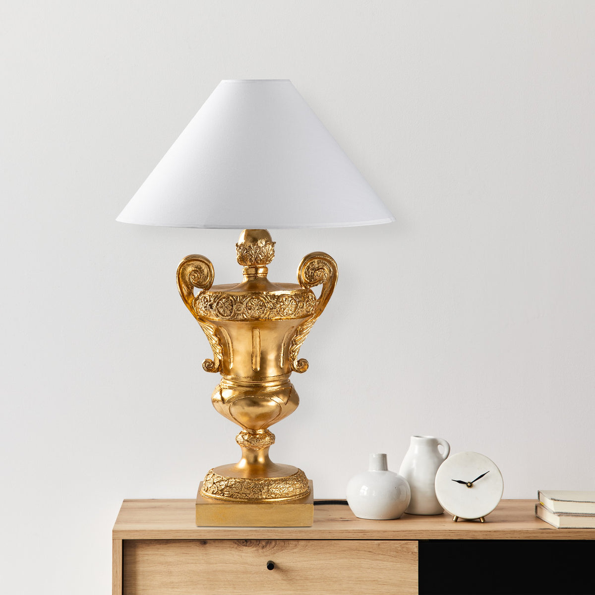 Stolna lampa 818, zlatna