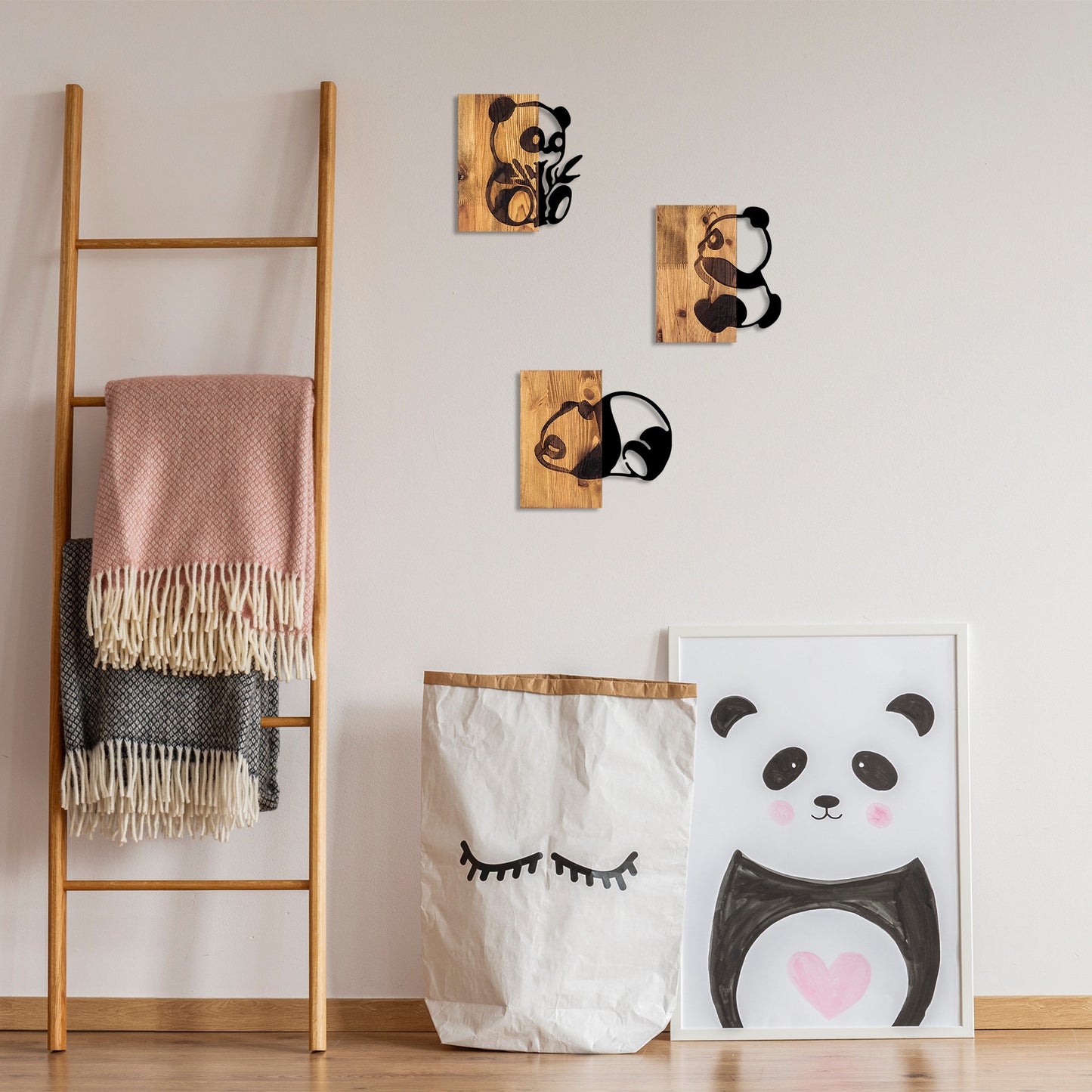 Drvena zidna dekoracija, Pandas - 335