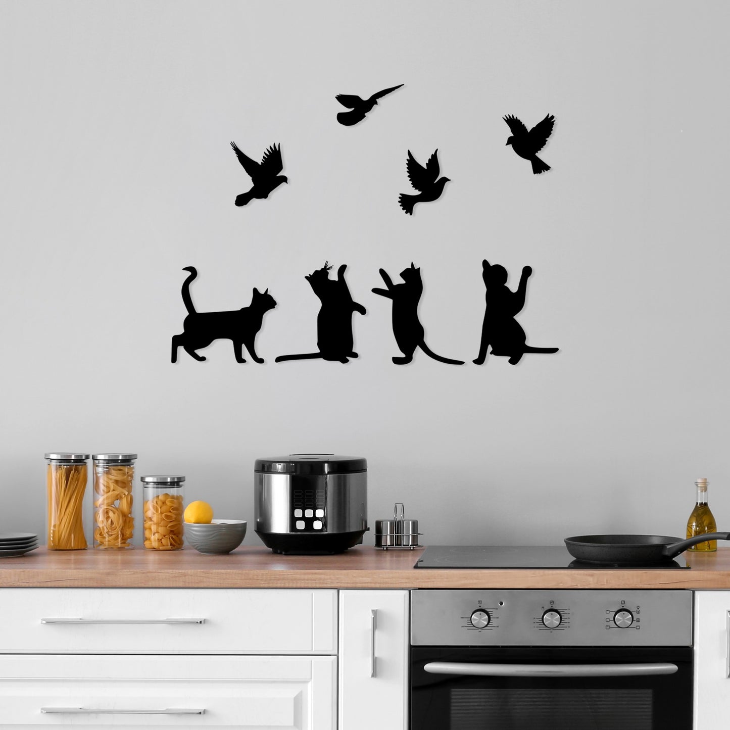 Metalna zidna dekoracija, Birds Playing With Cats