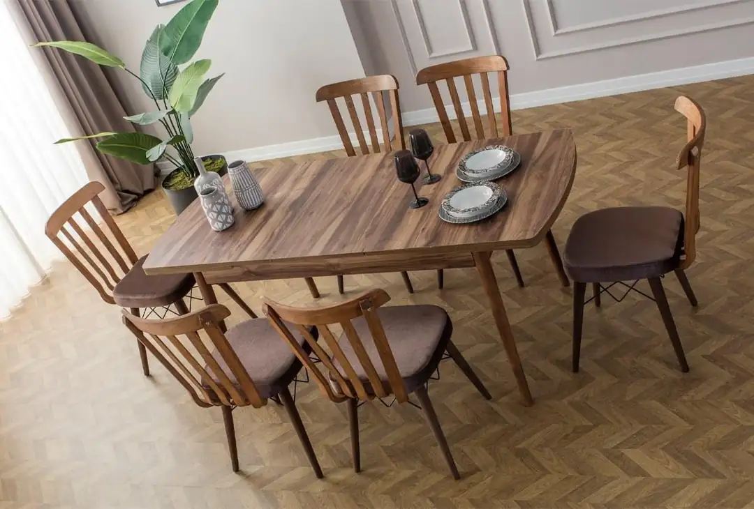 Set sa blagavaonskim proširivim stolom i stolicama (7 dijelova)