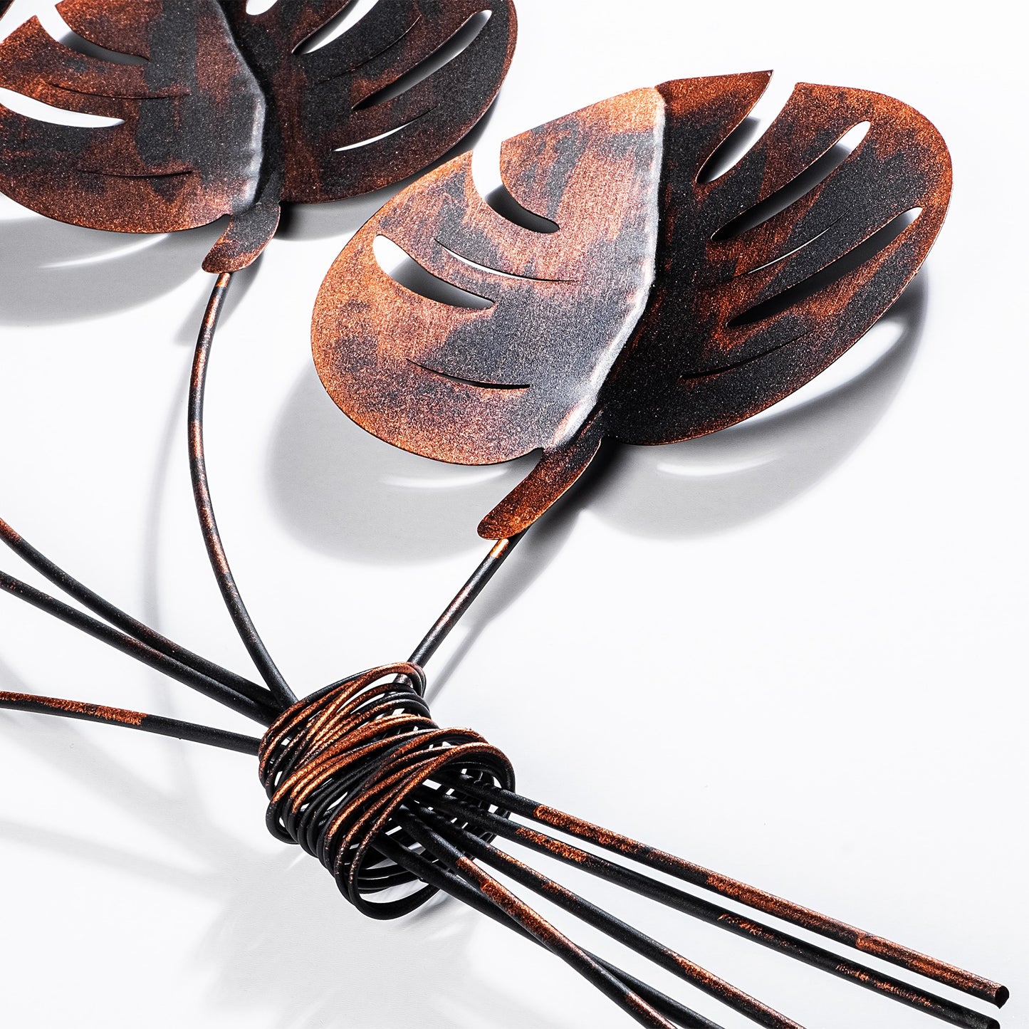Metalna zidna dekoracija Monstera 2 - Copper