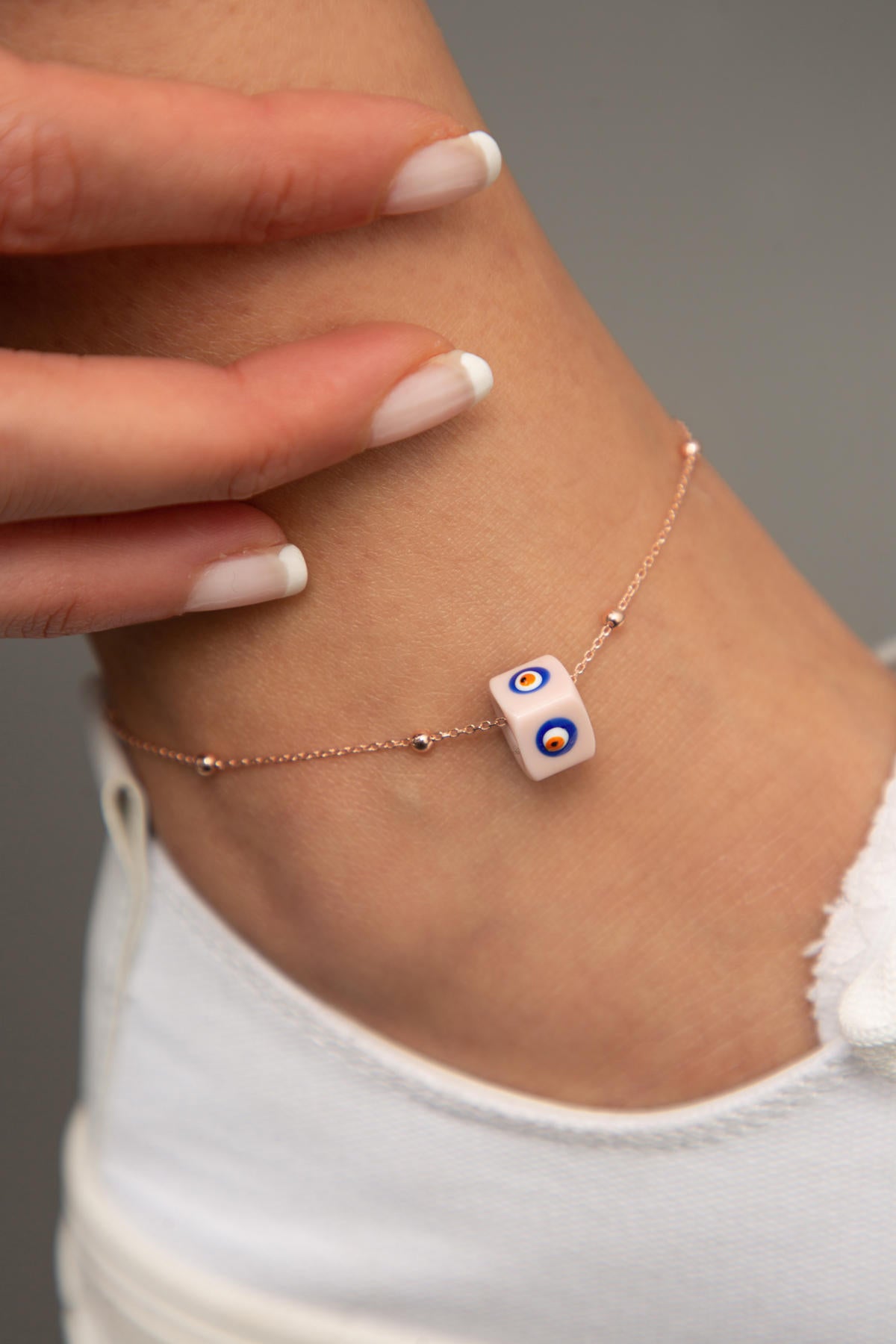 57f3b3c362e776e4f567fc4d3a2c4215