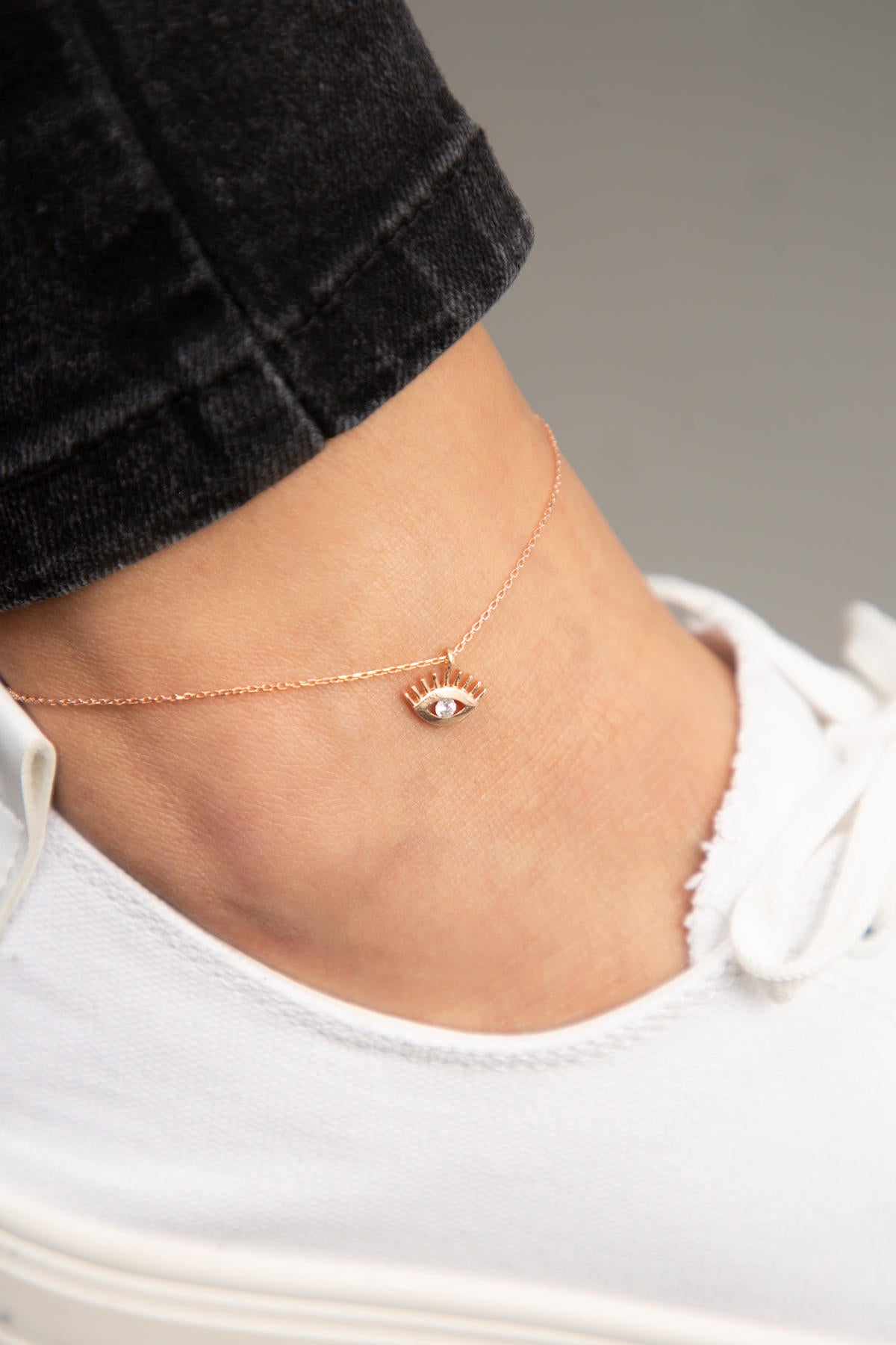 6e27bc67652c88f25a19d17e90adfa22