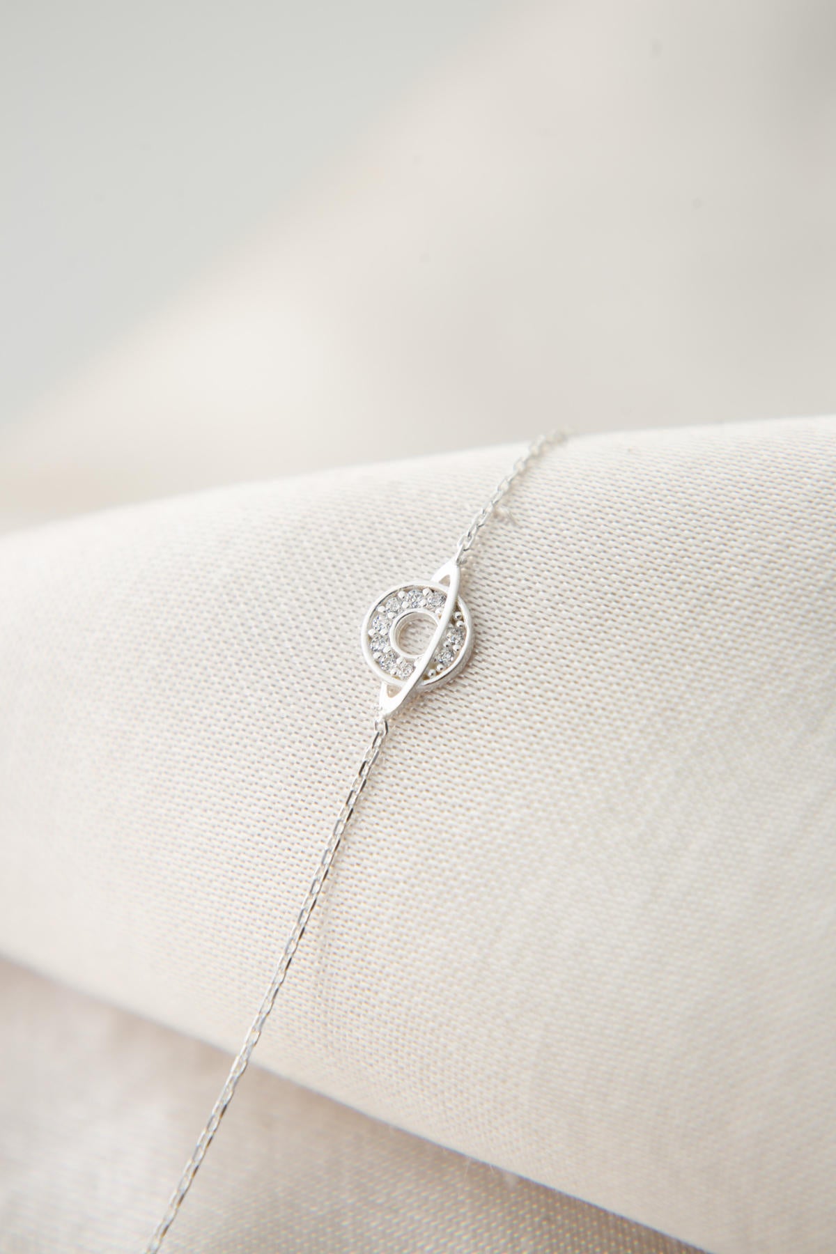 6bee9c89c08834c762e81b6a53c3ad14