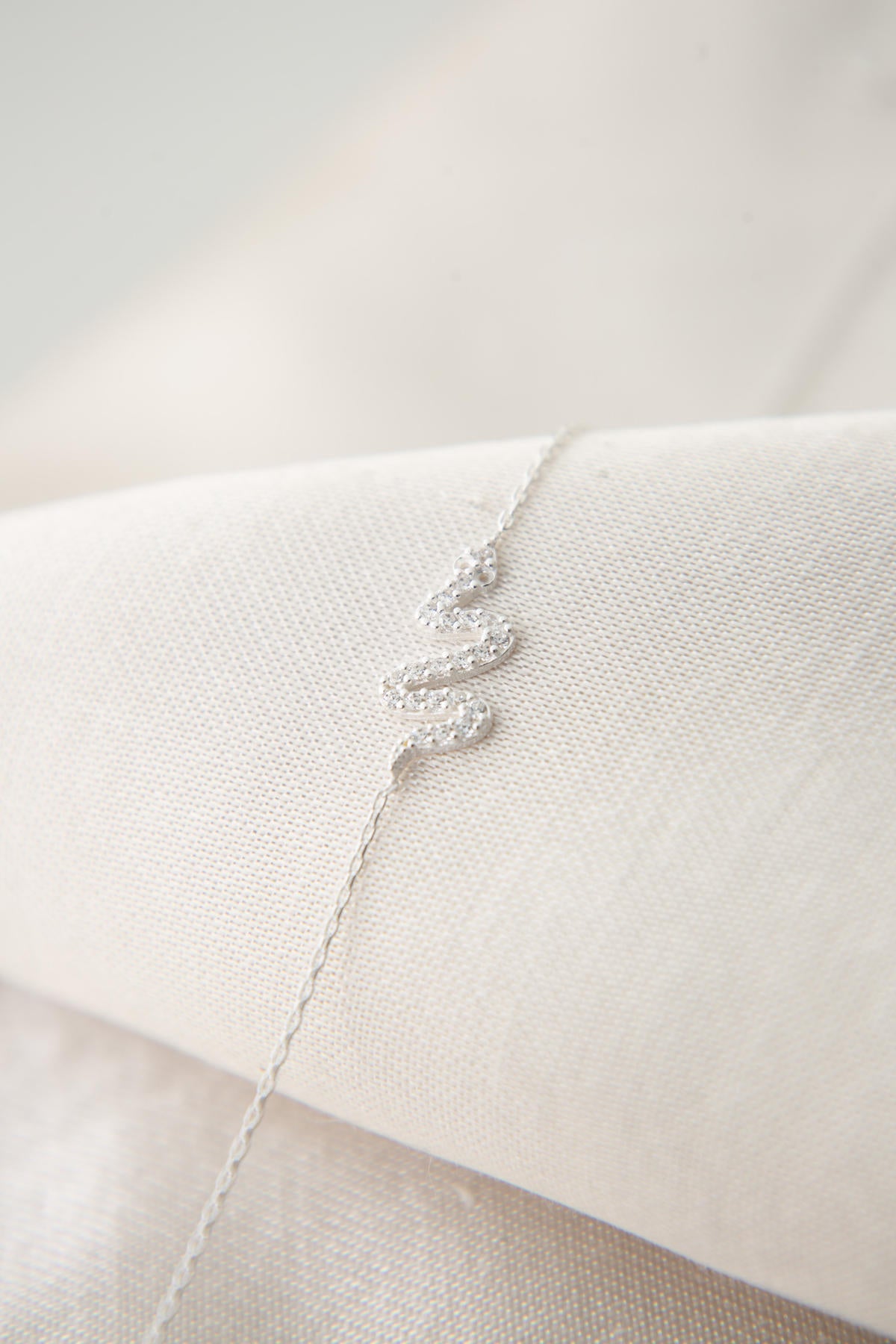 a0ac04859f9e329ad56e570f5e3070f1