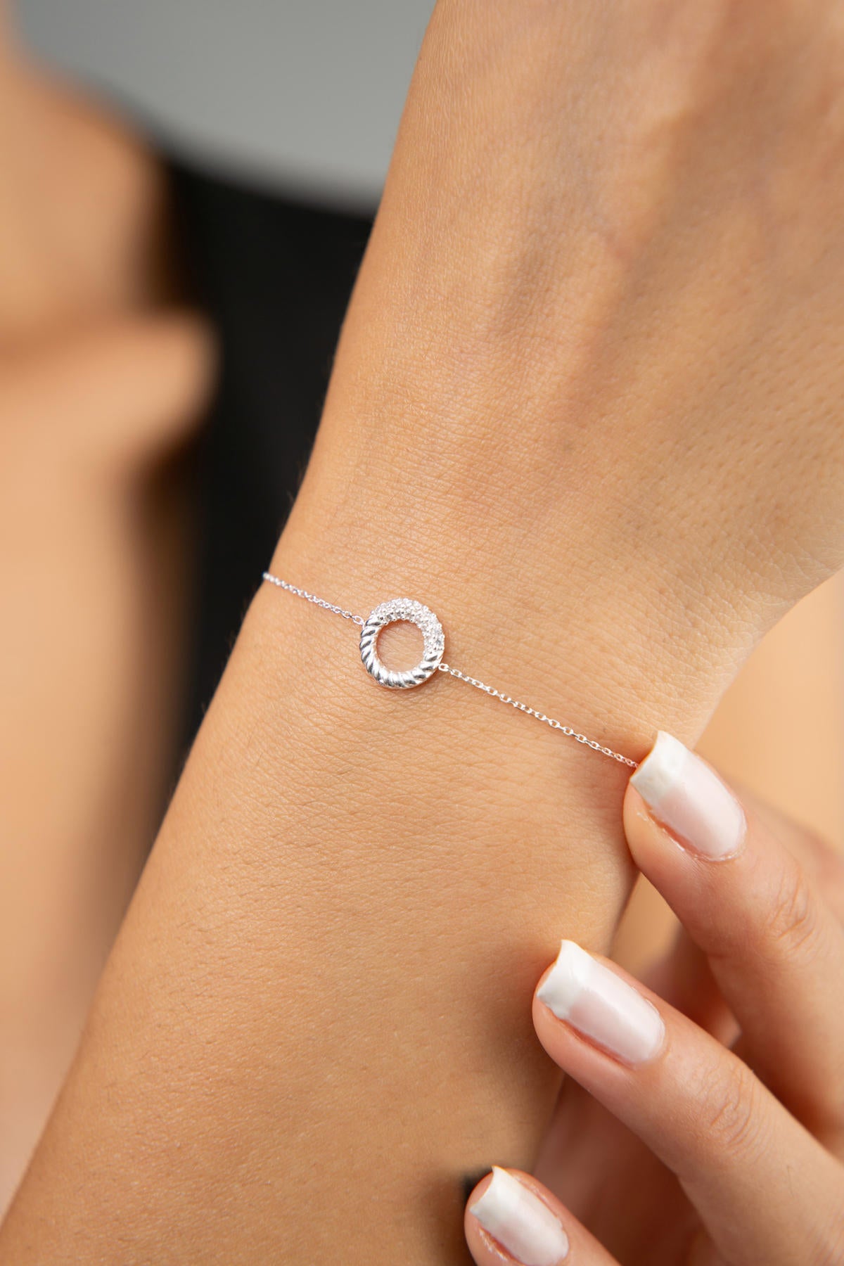 f7f3b0fa39fc8df4f9dd82fa878f7663