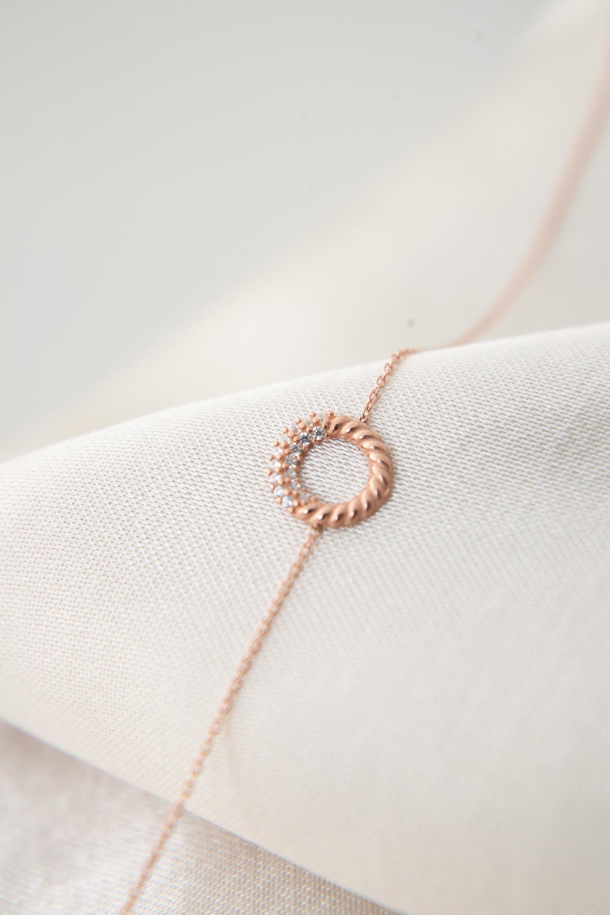 1be9be6a57311c104cb7d7e598a0766f