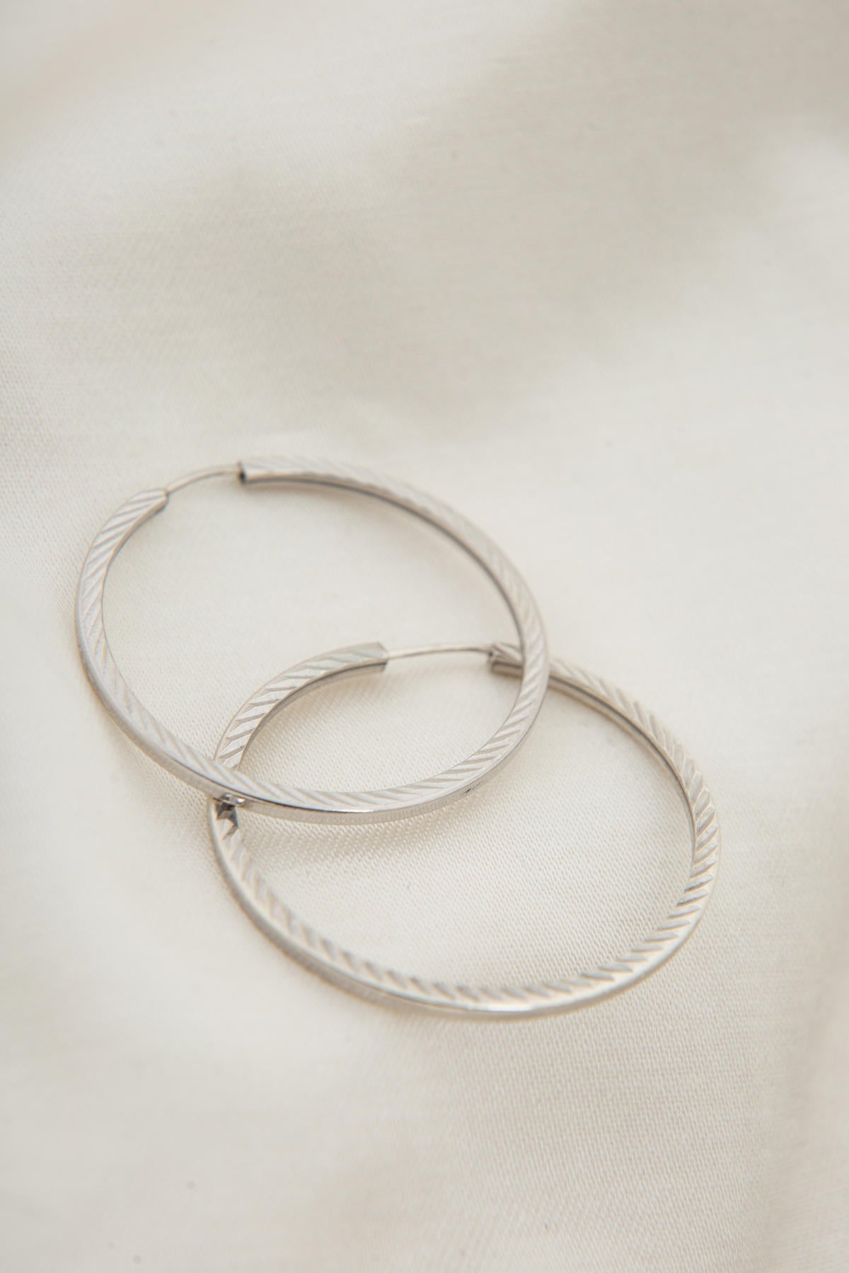 9d8d60ee05035f3266d893a19563404b