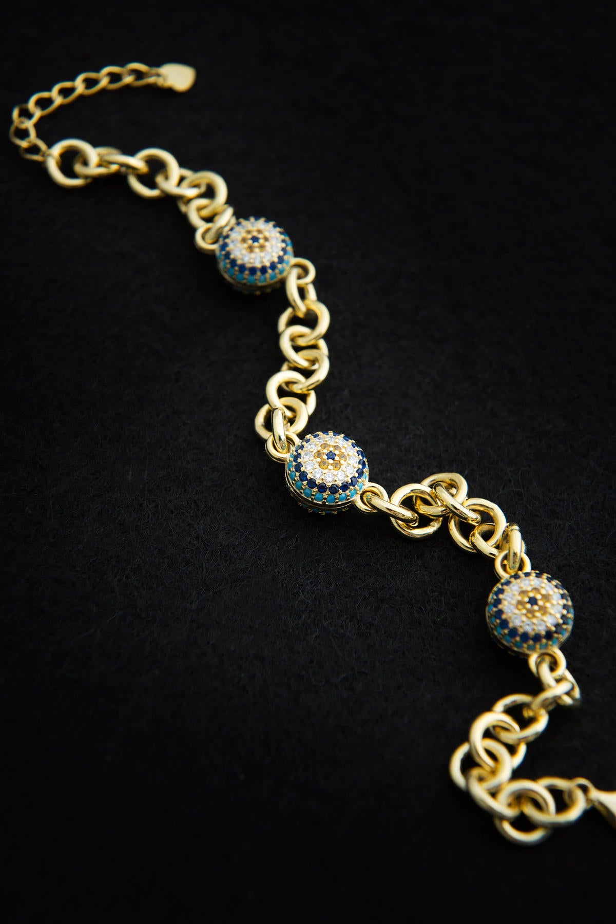 a228ffb0baec4bed41dd1cdb57d93b1d