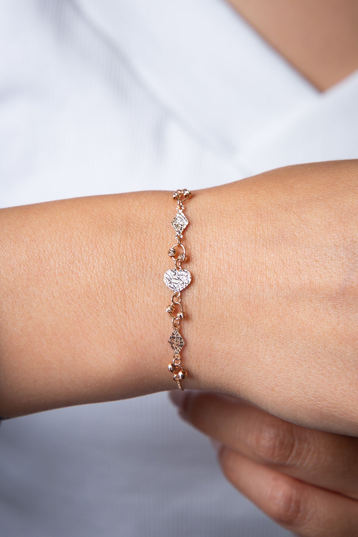 0dd48ac5d7f512328f511e2690eb9b06