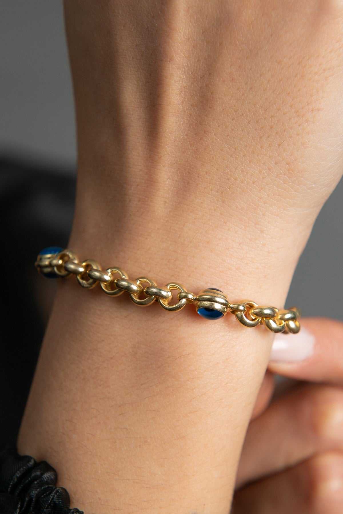 79f625a9a3f7a88093358d2a7216b836