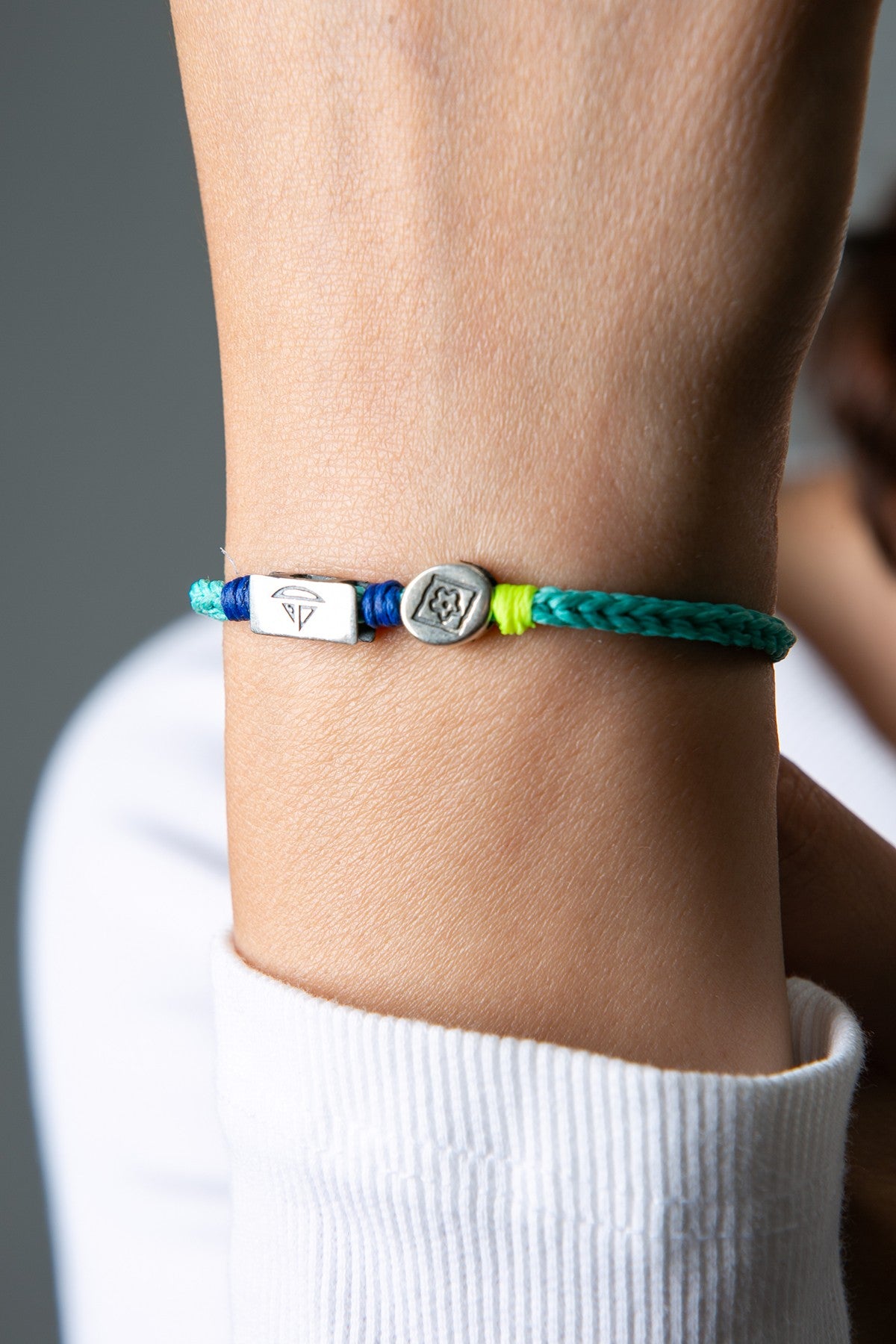 4e47517f69cda53c175cf56c1726ea25