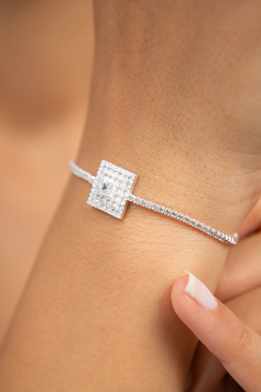 ceb9f0be659d543f7fad35fe21910a43