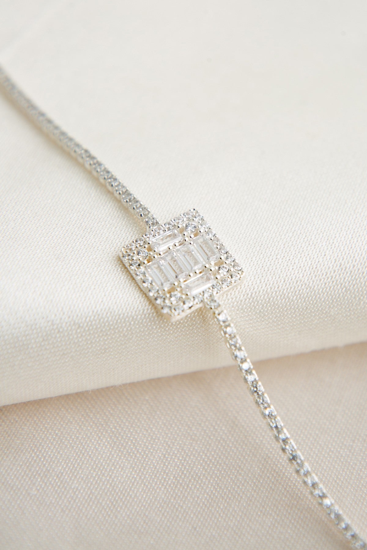 26a586b4cbdf82a7133893eae88aede7