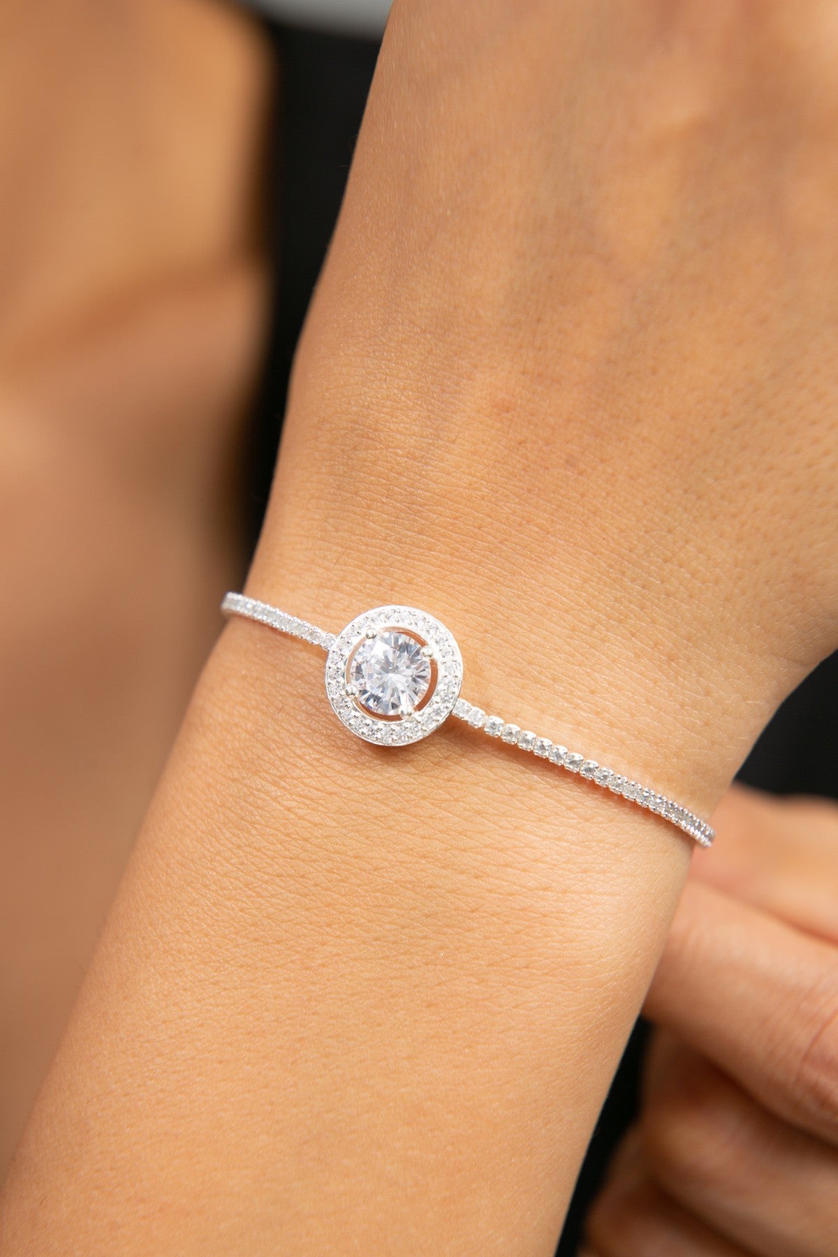 50889a5d1677e863856cd2f5c298f75a