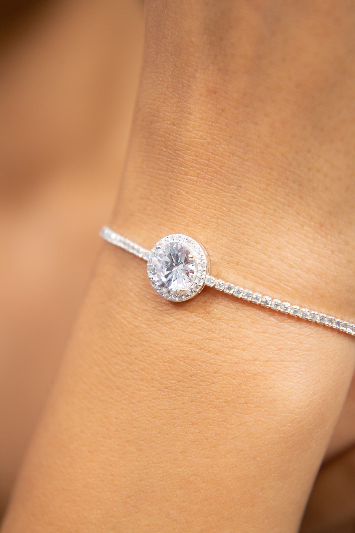 9733592dcaf1142493e9834c7a5282bd