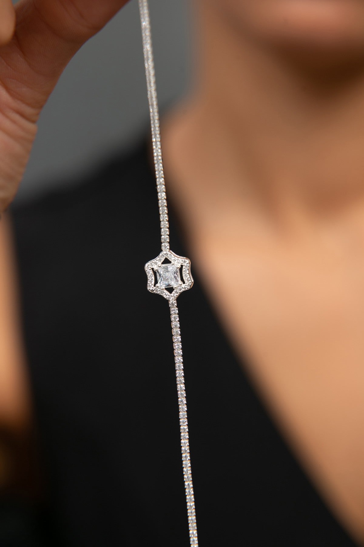 f9029b3abf340256065ab48952e1f17f