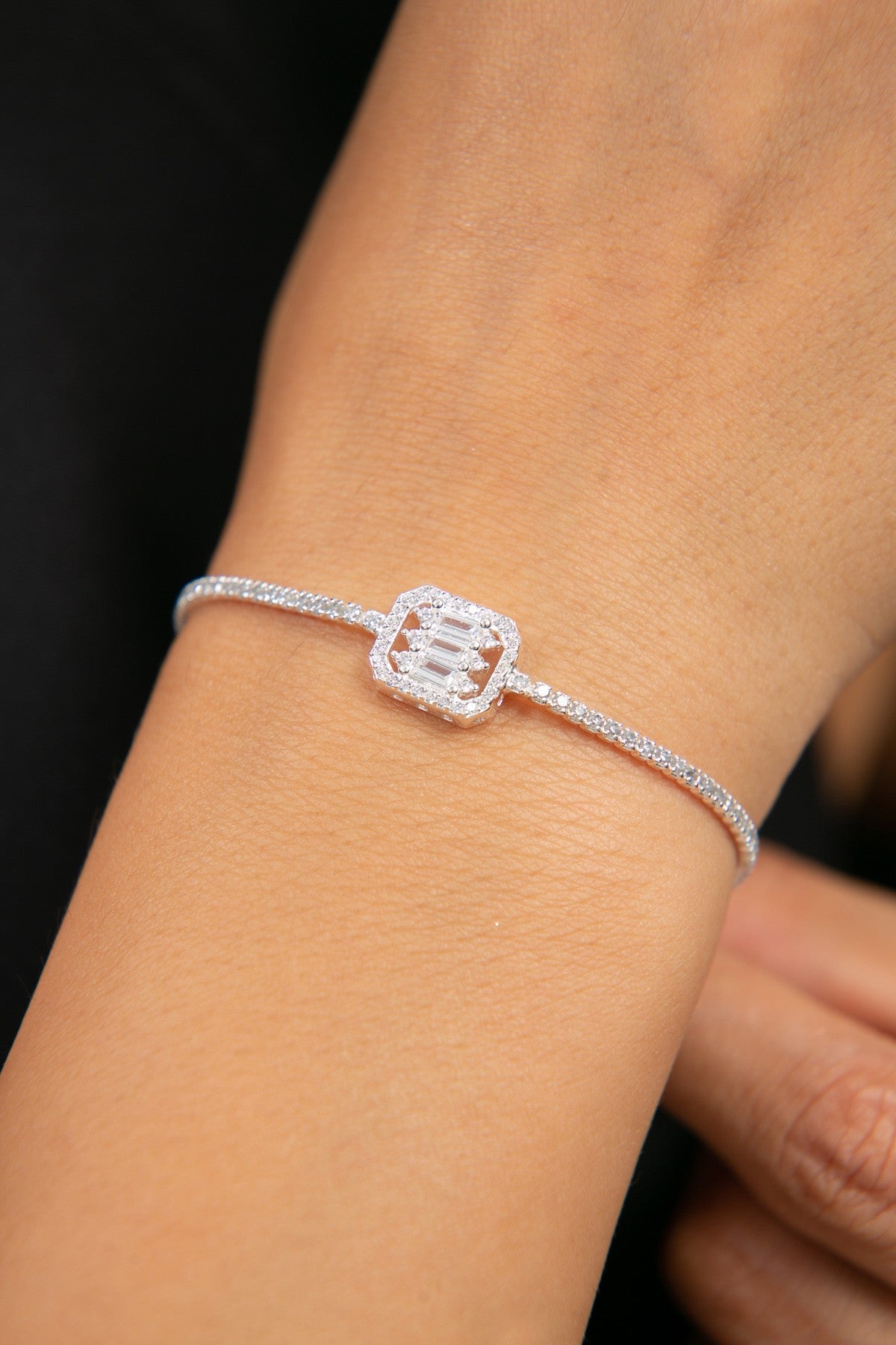 cee1369c326a2f2f14e14a9d621e452b