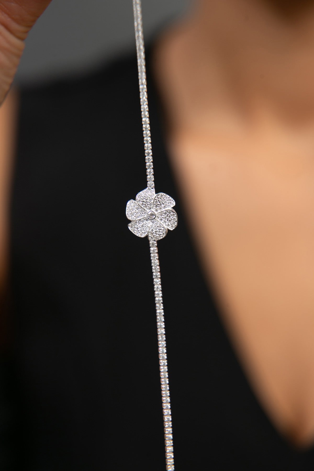 776b015e323e9a948273fc862b8526d3