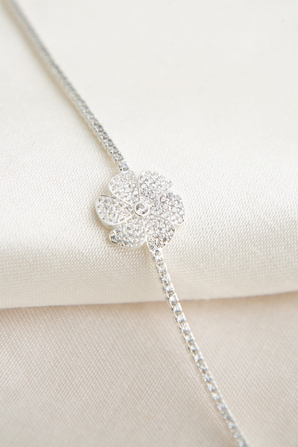 aa67481f35874d0676c787cfcfed597f