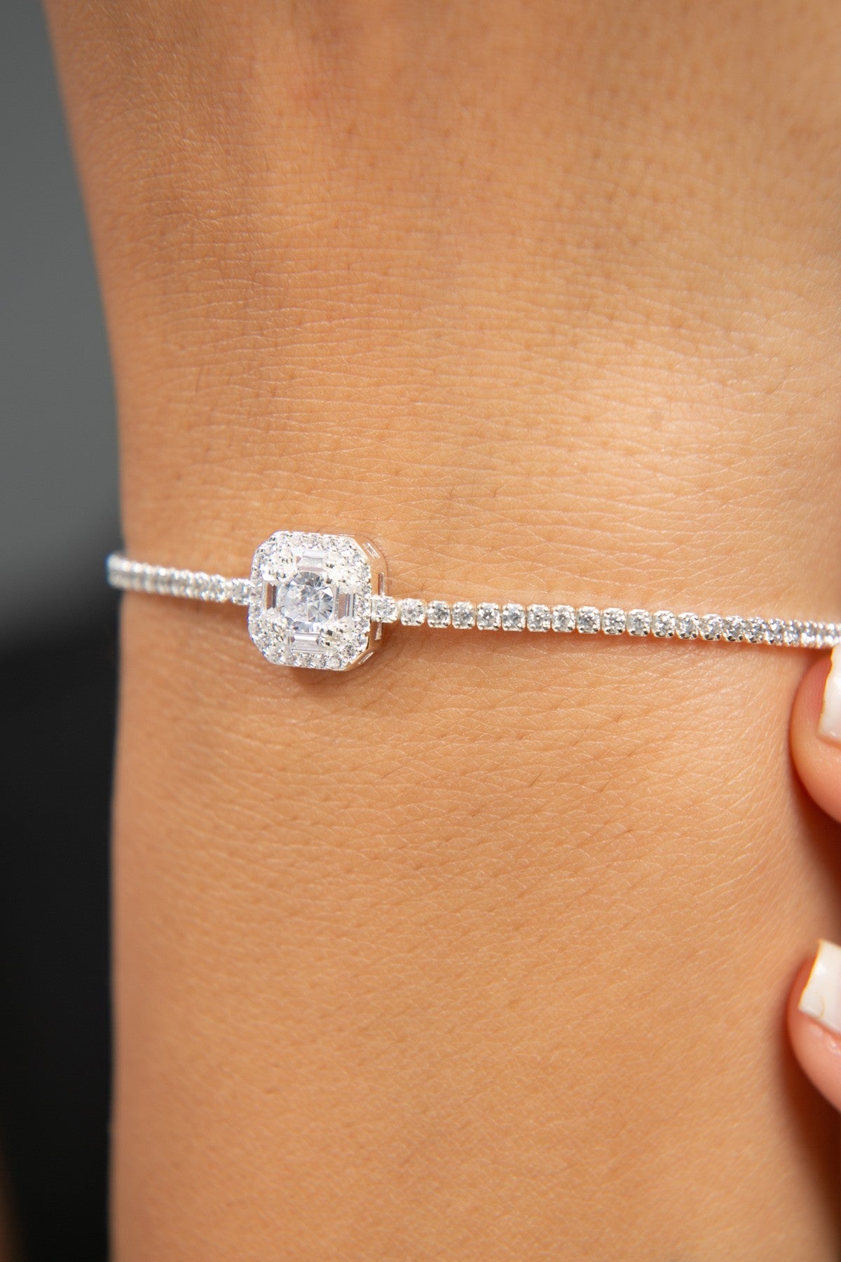 c33cb5a809b7462fd00f1b40c7e93291