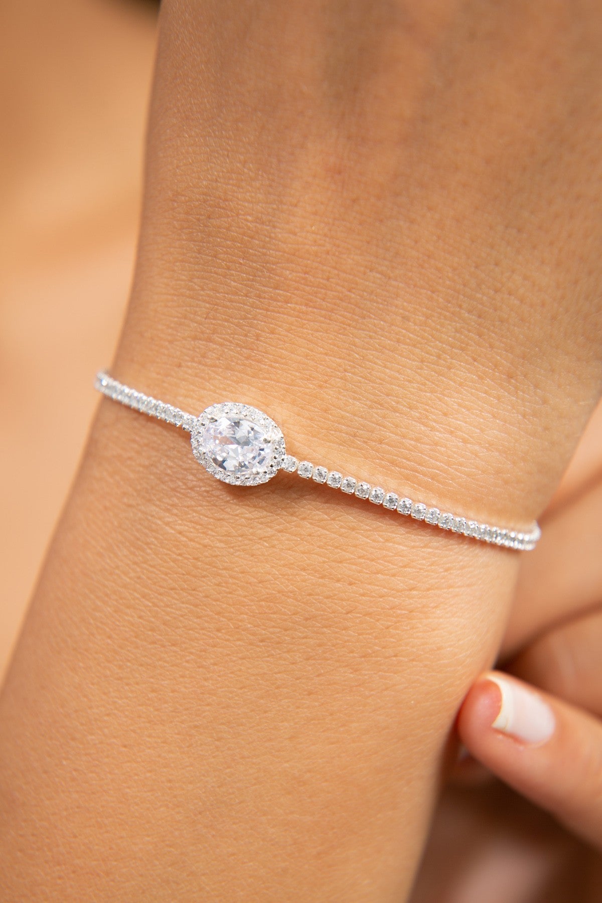 1ce5ba974cb79c332556381073475961