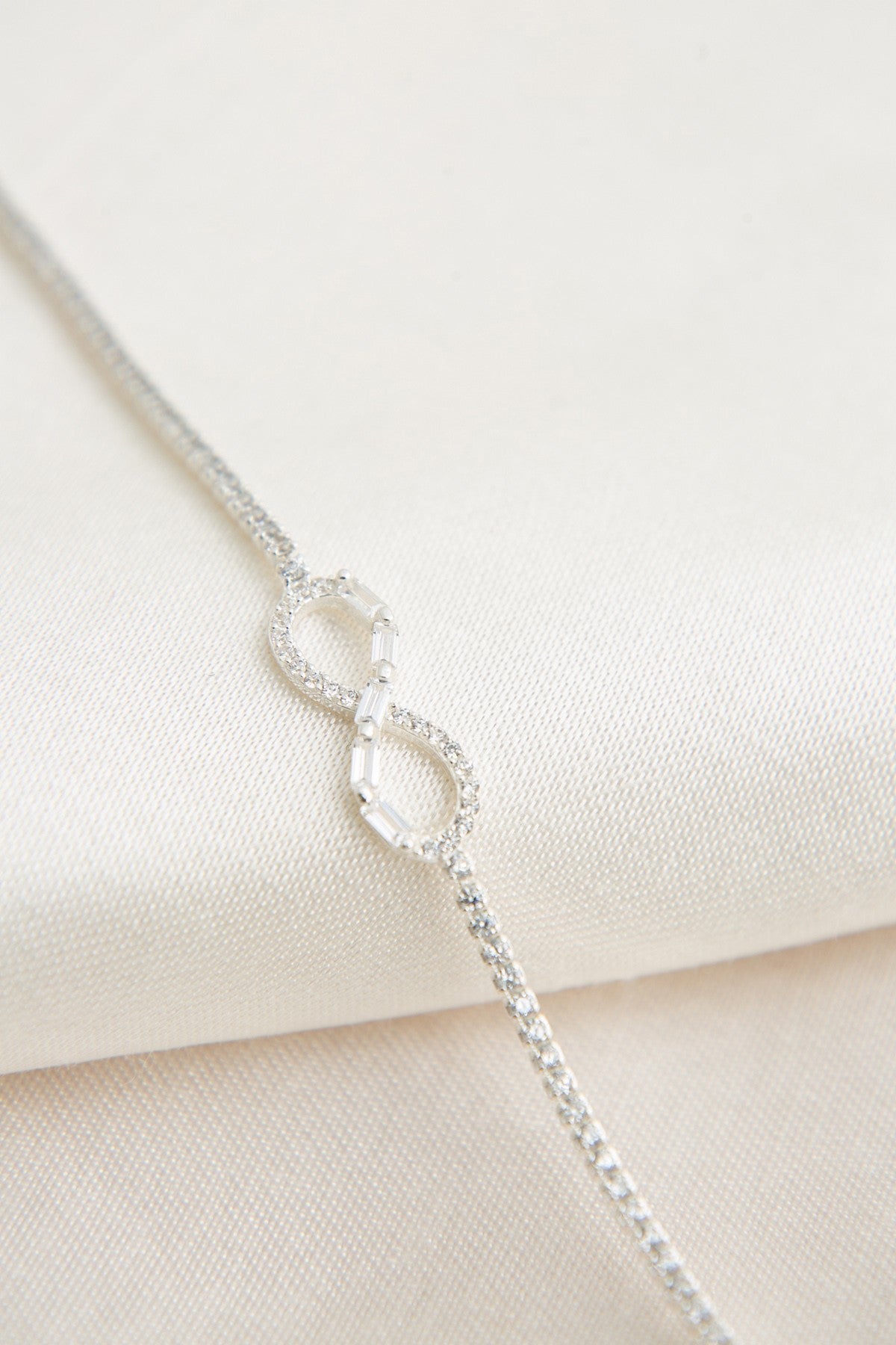 6962e14394f18d9d721ce25598454018