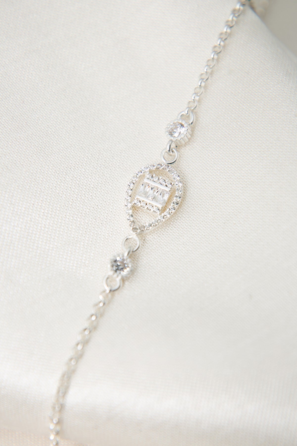 80b2c708edc08169d4e087a239132694