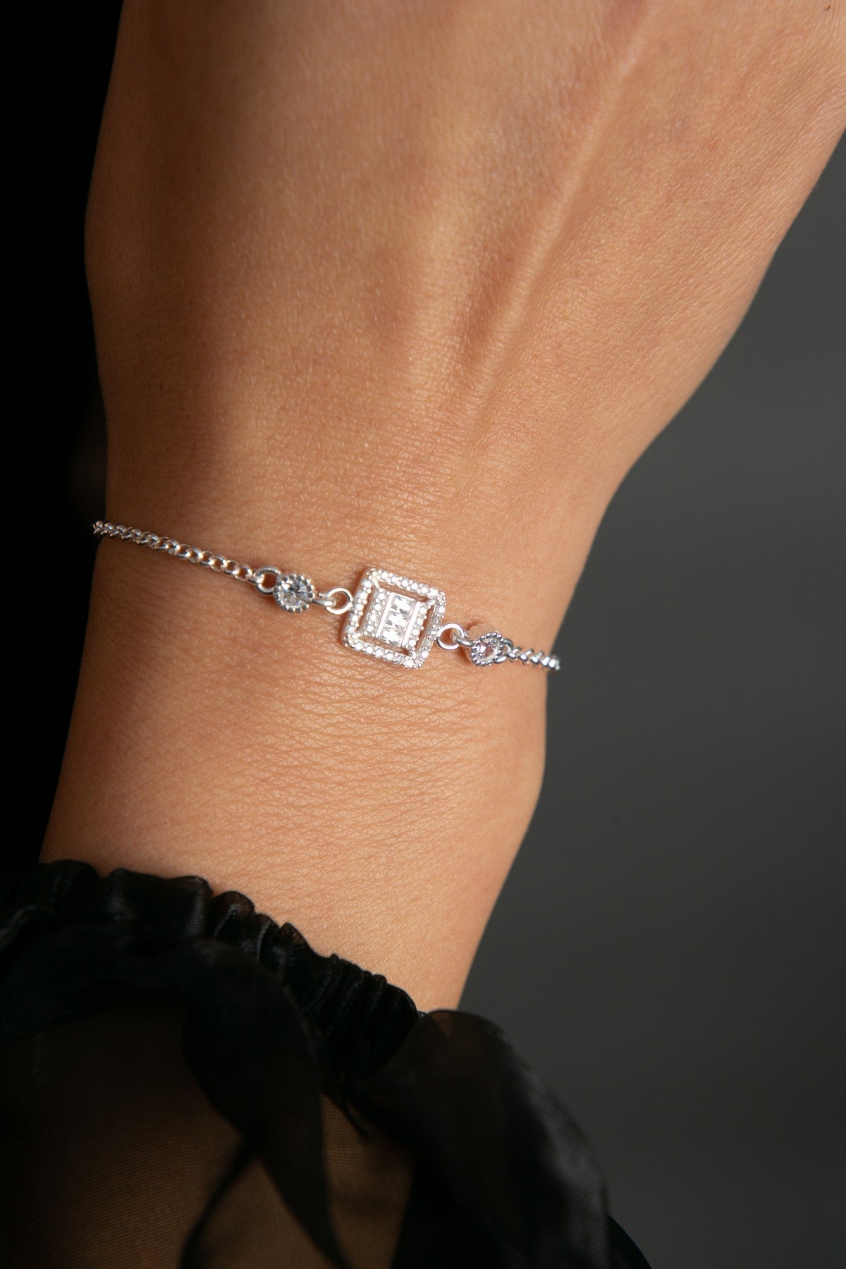 300487233f42de5083b343e835cb087f