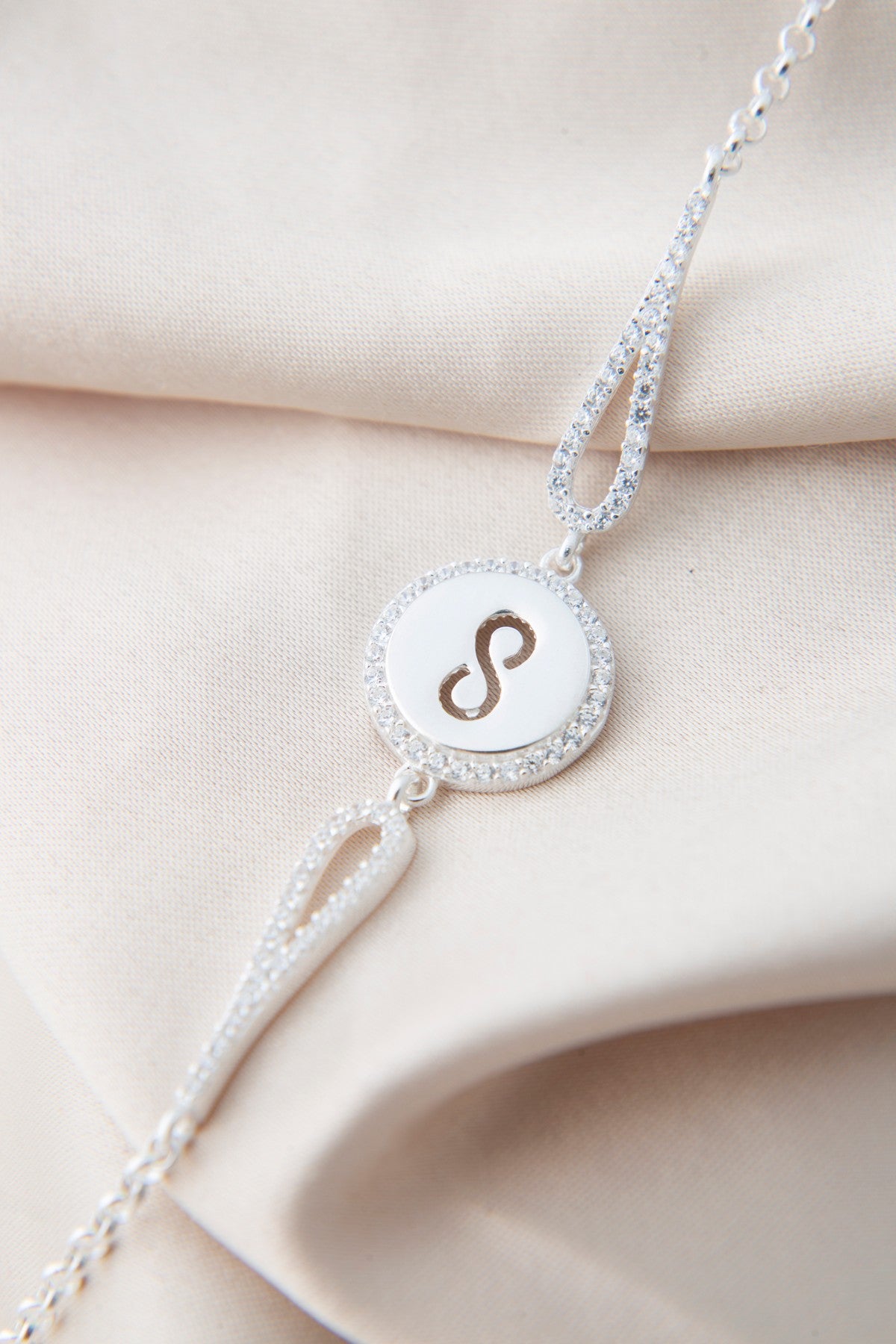 e8a6295a87b13f56edf683d608b79fea