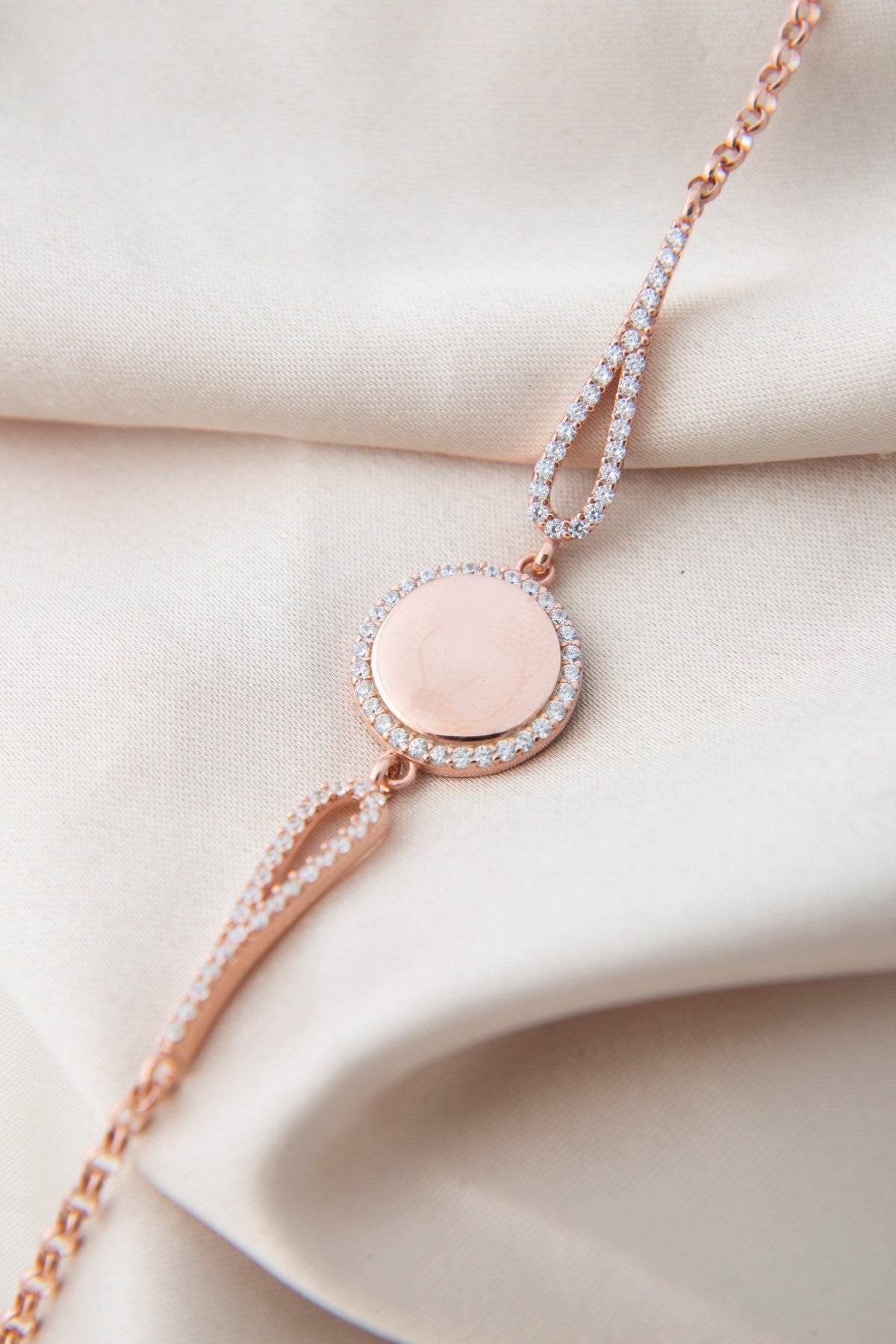 6b369f4a9bf8dd90f1e5b35792db1d2a