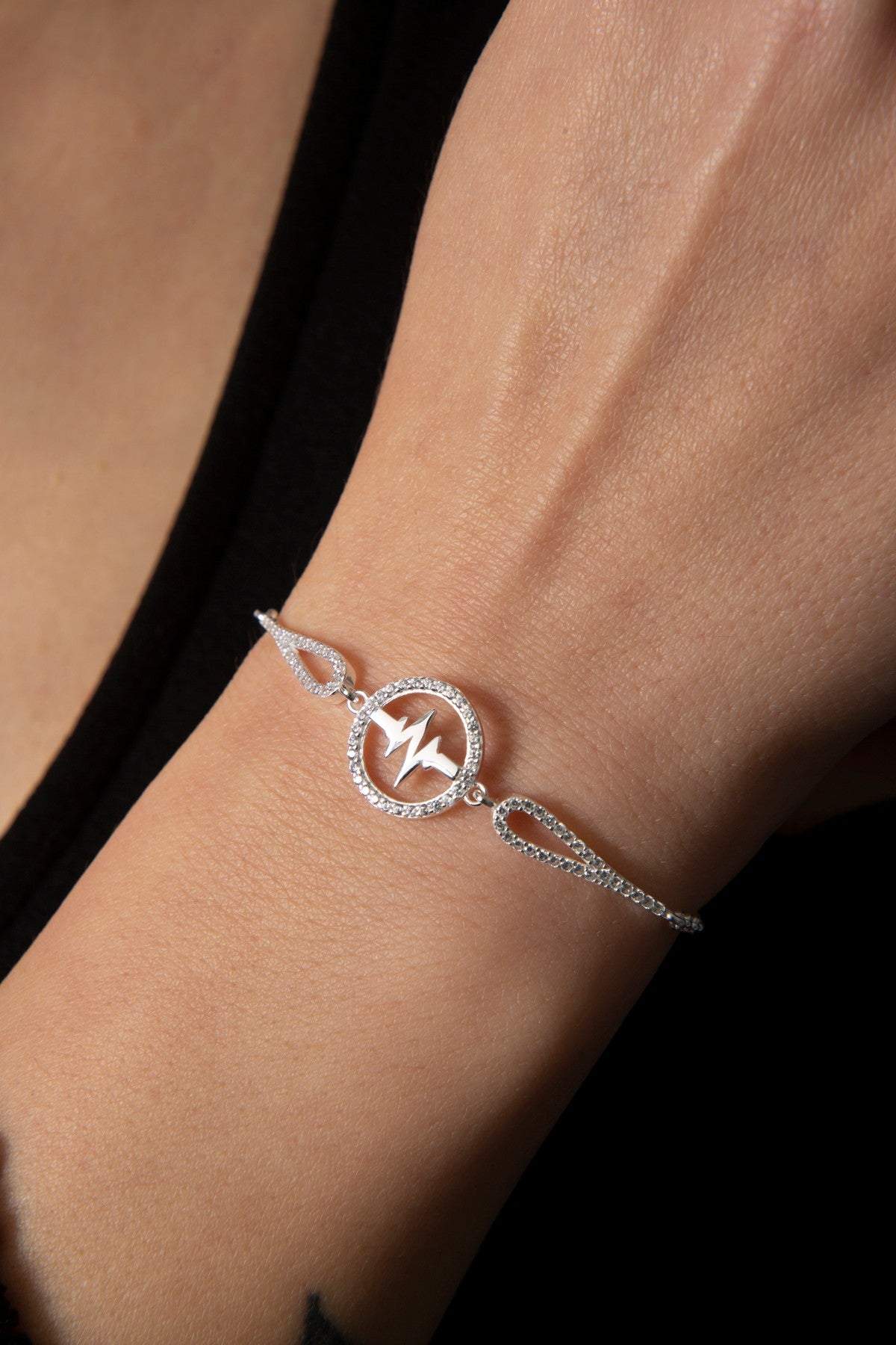 6c934506a51bd23786f0ca8cf63ba21c