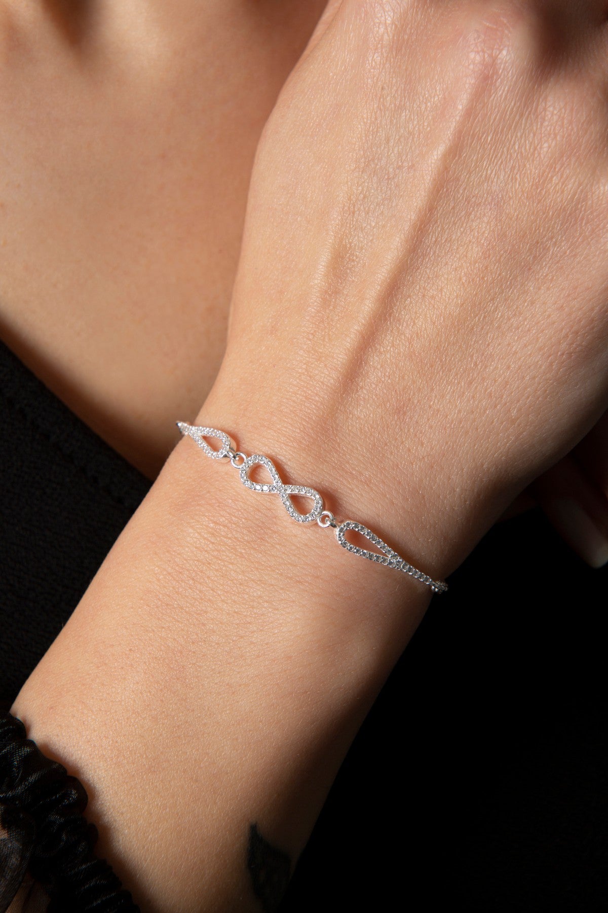 3017647ed3bef1c6f6c38d12c1b2ef24