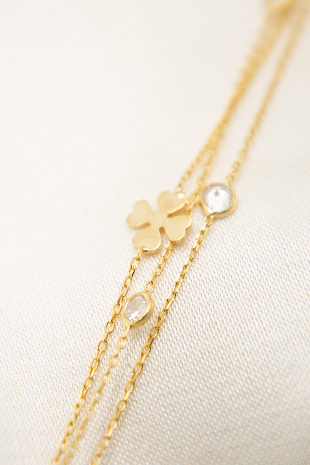 0194886efef43db1d20790af5e364f93