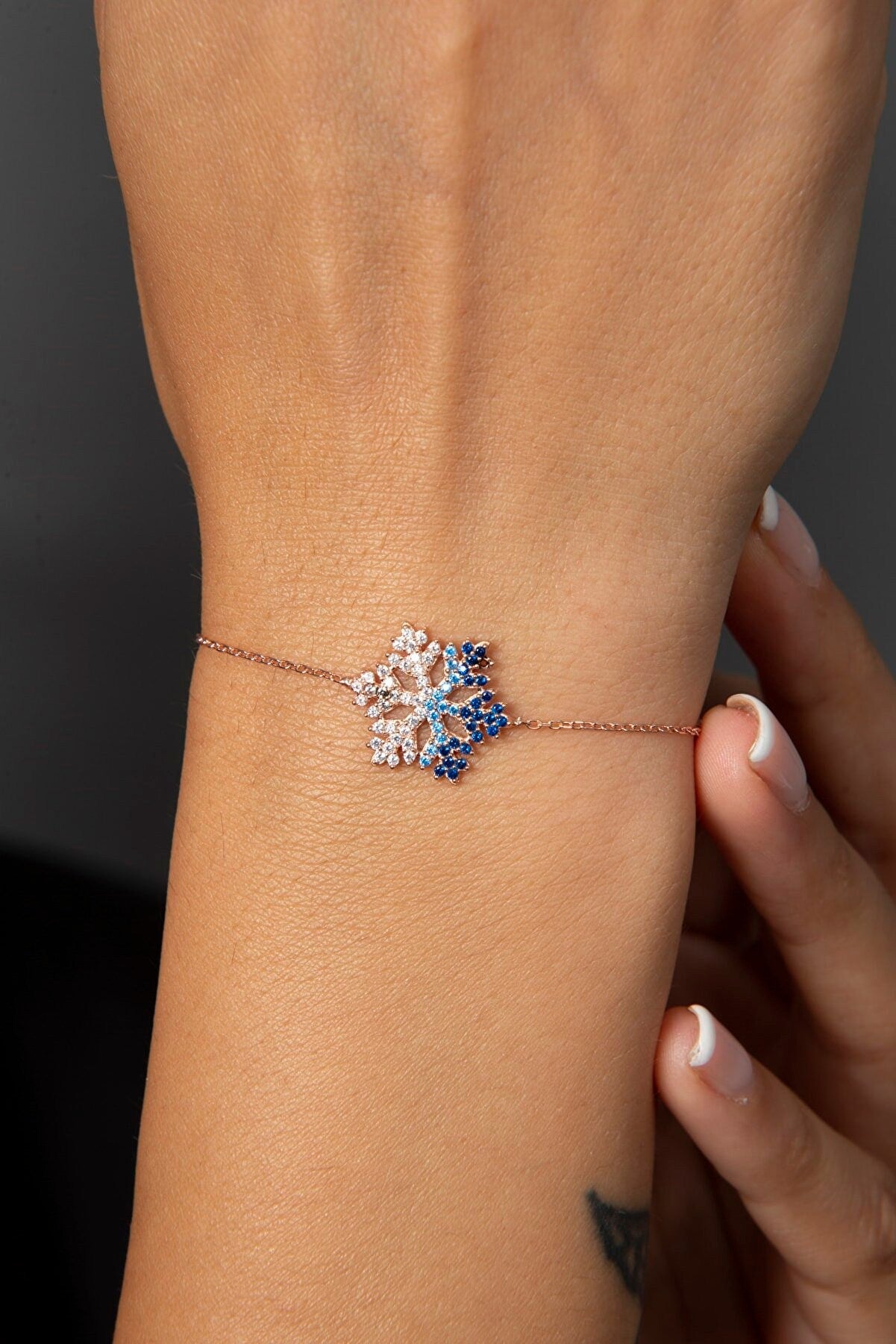 332d03ed50b169717623ff5fe68664b2