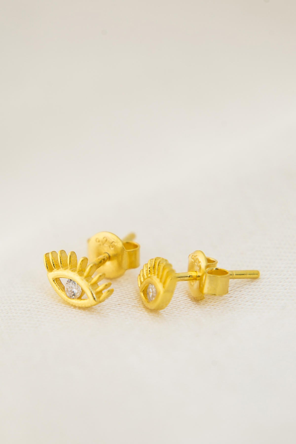 925783983f0182008c07d79818f1d293