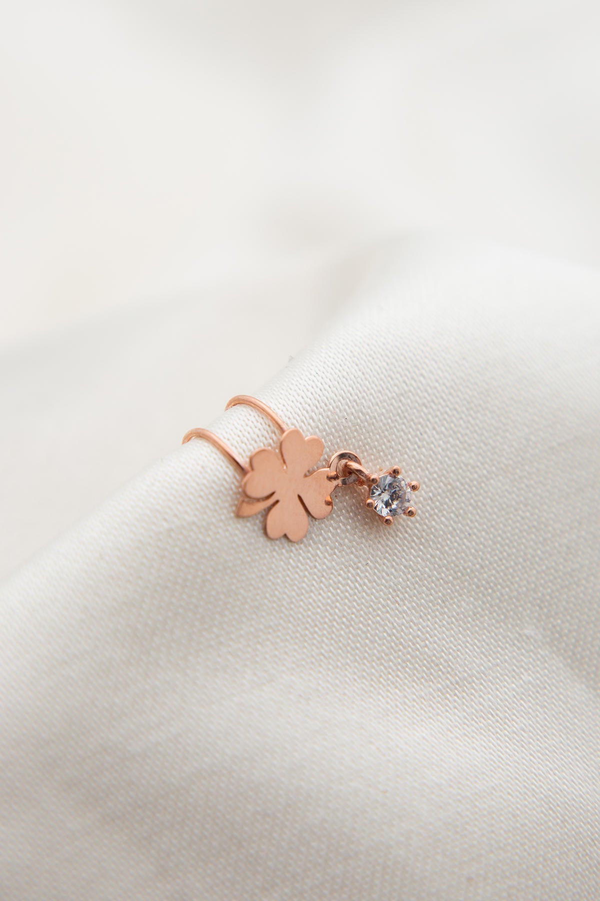 683e3e8a2ee235513a74bcd8f9b59d38