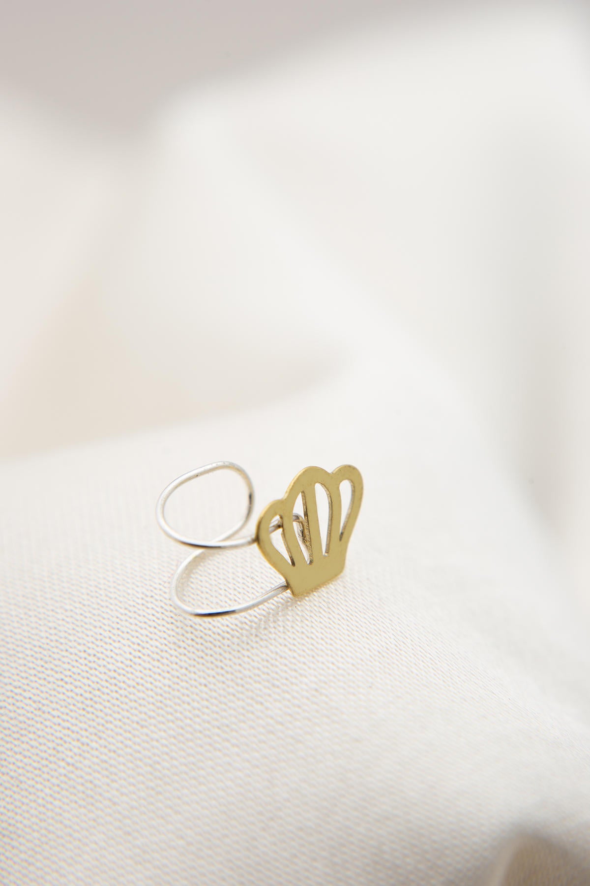 c0157367c4ea3d64b3900aa0f8d70712